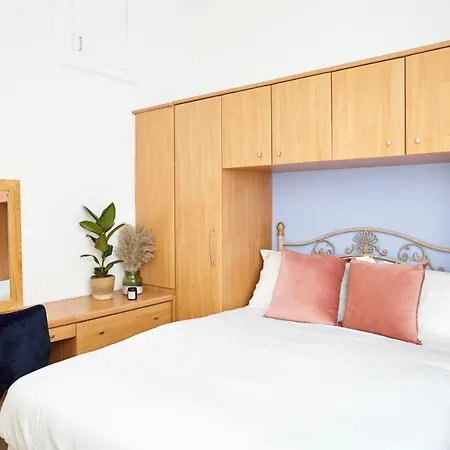 Ferienwohnung Stylish Private Flat Near St. Andrews Golf Course Cupar Exterior foto